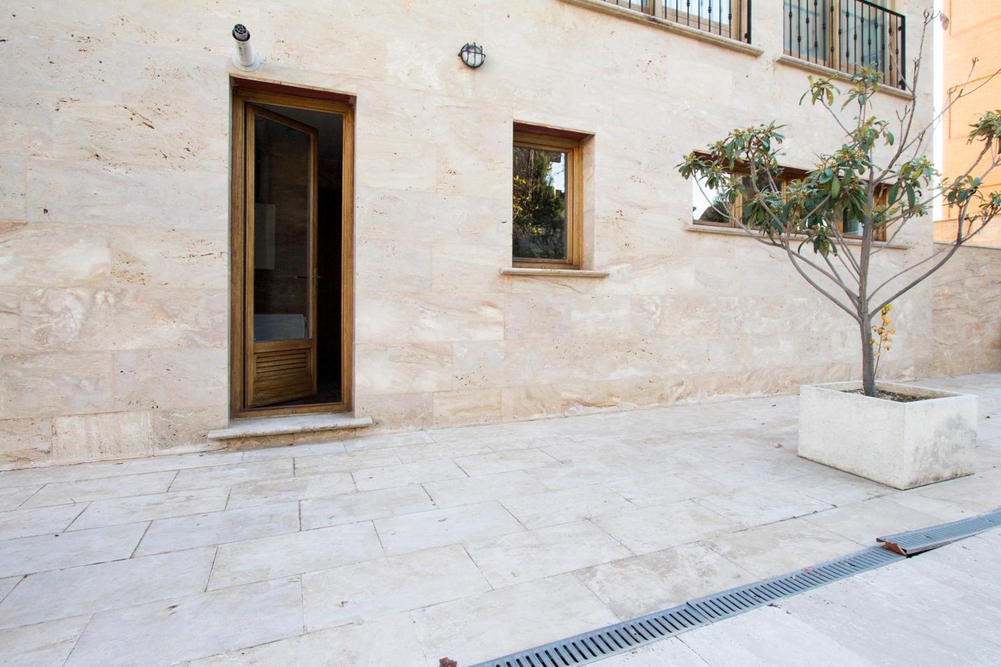 Apartamentos Villablino Arturo Soria Madrid Eksteriør billede