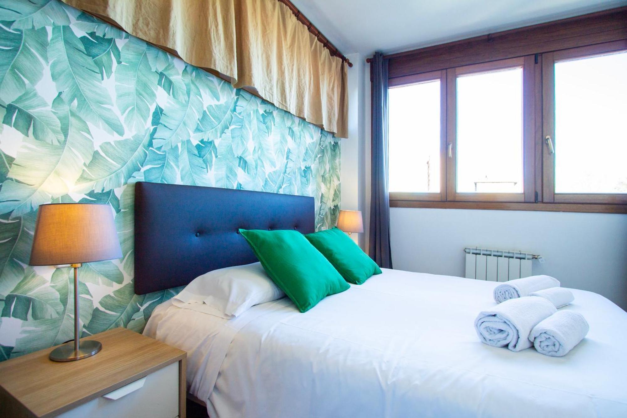Apartamentos Villablino Arturo Soria Madrid Eksteriør billede