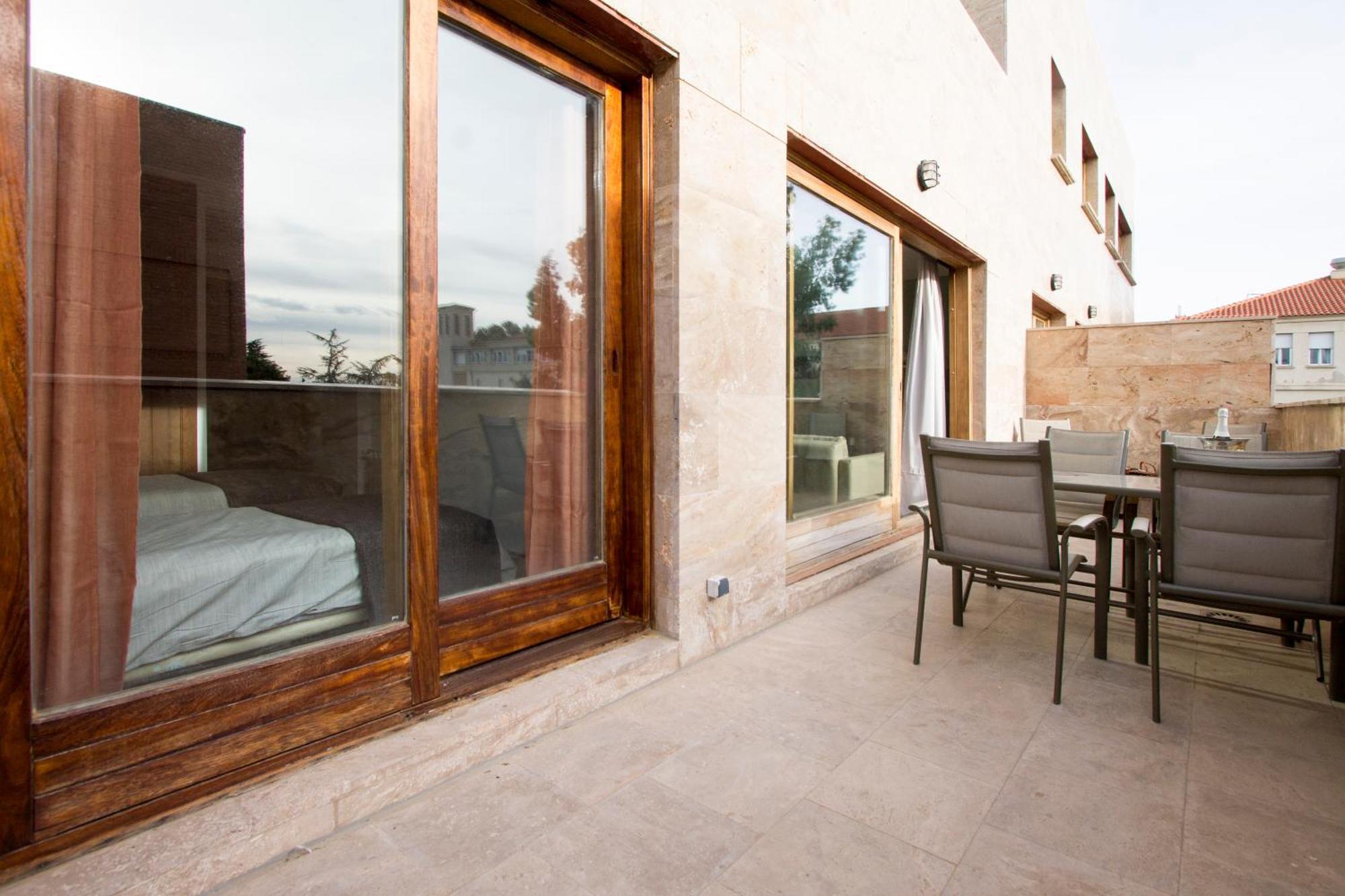 Apartamentos Villablino Arturo Soria Madrid Eksteriør billede